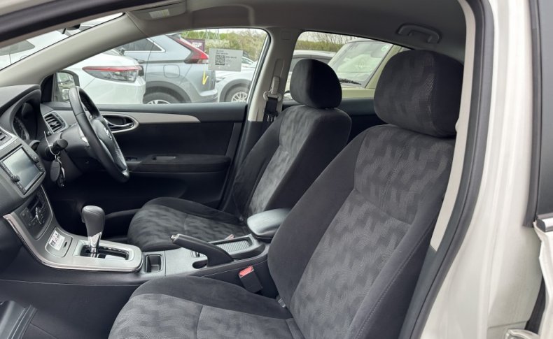 NISSAN SYLPHY X 2020