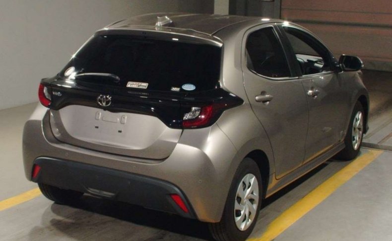 TOYOTA YARIS Х 2020