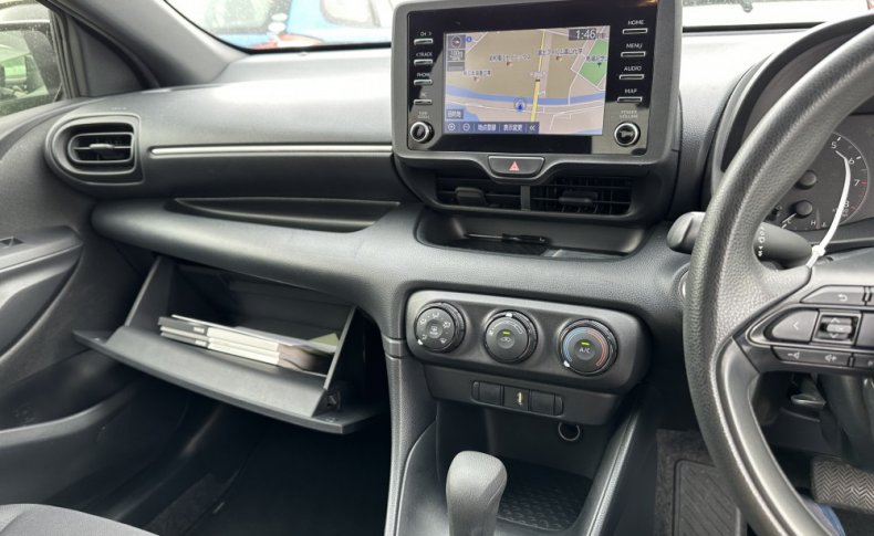 TOYOTA YARIS Х 2020