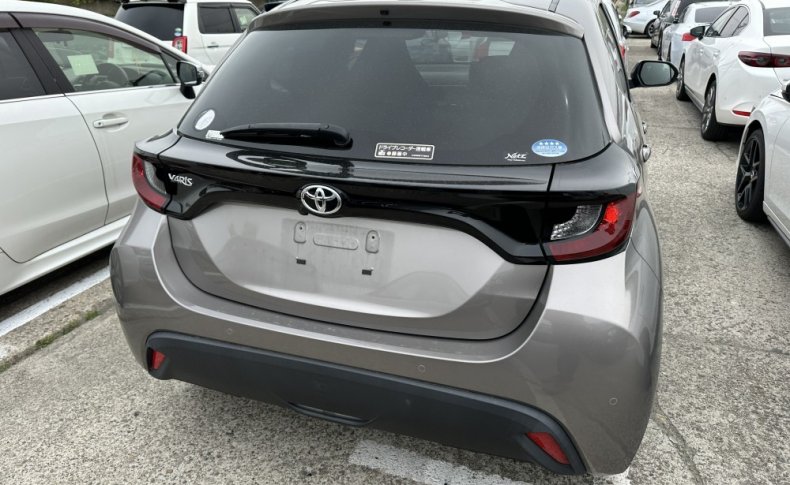 TOYOTA YARIS Х 2020