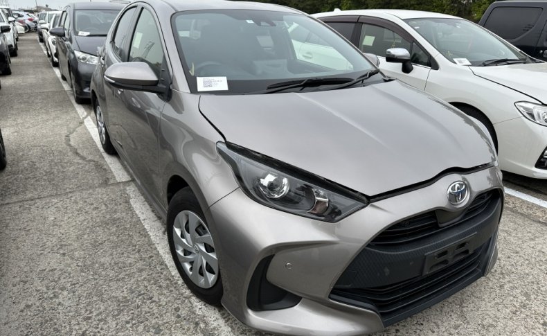 TOYOTA YARIS Х 2020