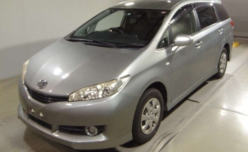 TOYOTA WISH 18X 2009