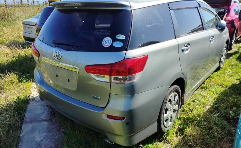 TOYOTA WISH 18X 2009