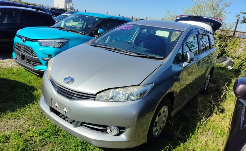 TOYOTA WISH 18X 2009