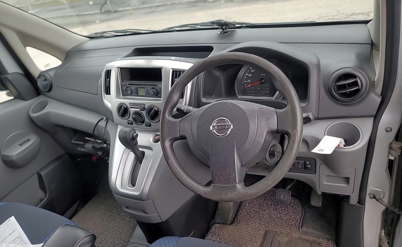 NISSAN NV200 16S WG 2009