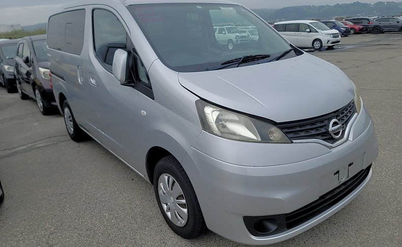 NISSAN NV200 16S WG 2009