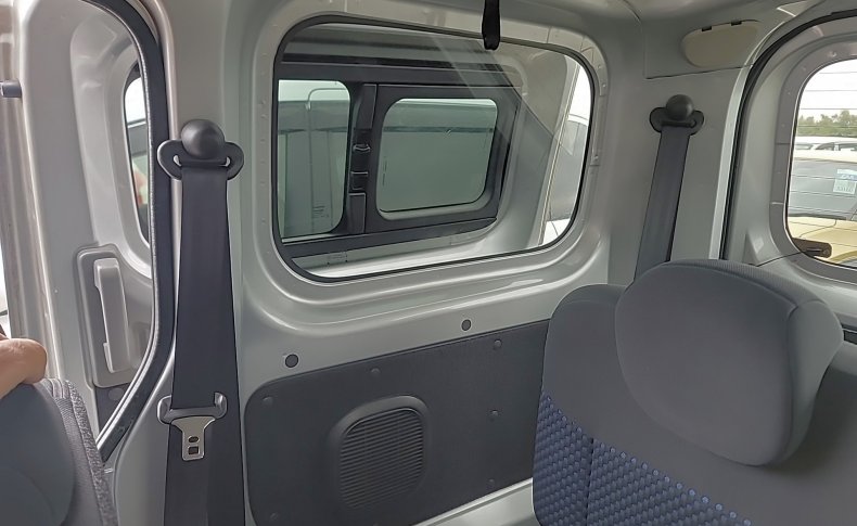 NISSAN NV200 16S WG 2009