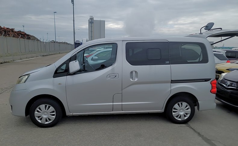 NISSAN NV200 16S WG 2009
