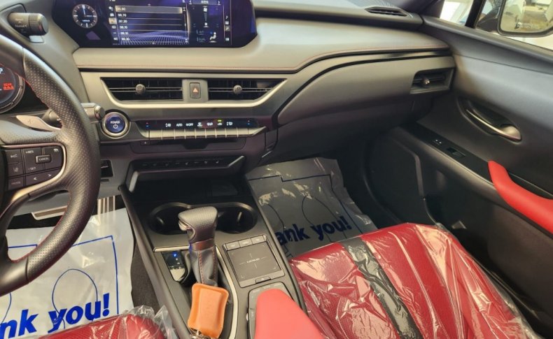 LEXUS UX250H F-SPORT 2021