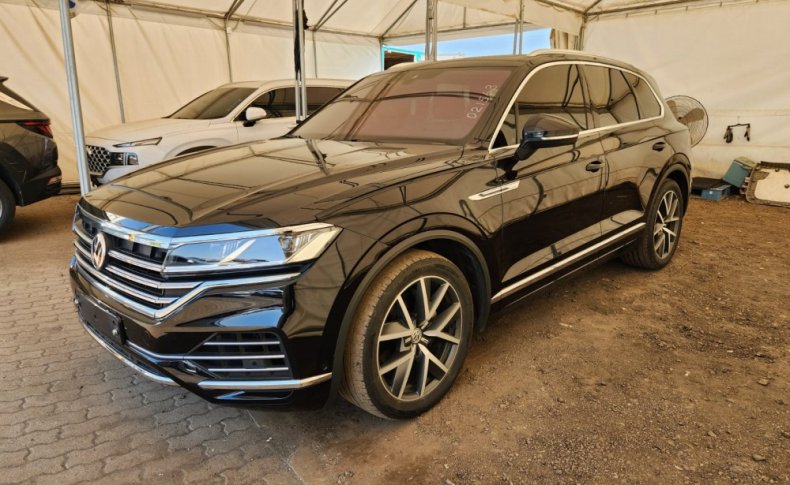 VOLKSWAGEN TOUAREG  2019