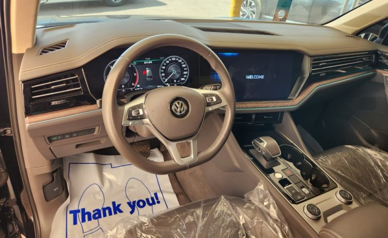 VOLKSWAGEN TOUAREG  2019