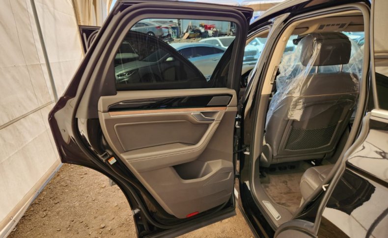 VOLKSWAGEN TOUAREG  2019