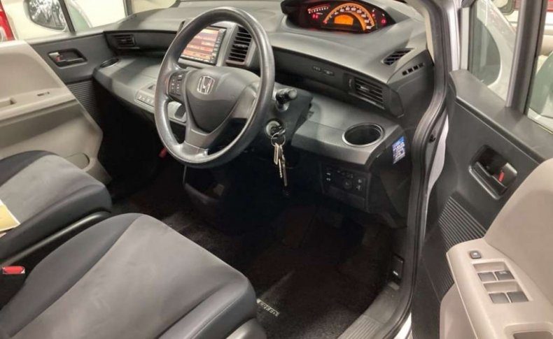 HONDA FREED G L Package 2009