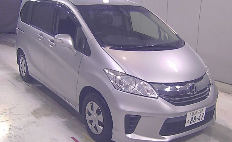 HONDA FREED G Premium Edition 6seats 2016