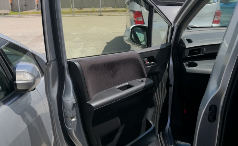 HONDA FREED G Premium Edition 6seats 2016