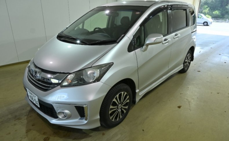HONDA FREED 4WD G Aero 6seats 2014