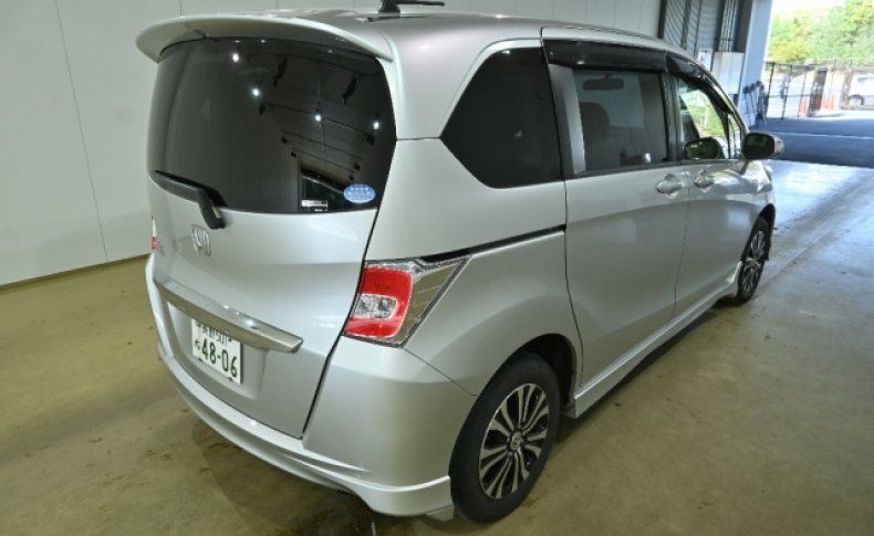 HONDA FREED 4WD G Aero 6seats 2014