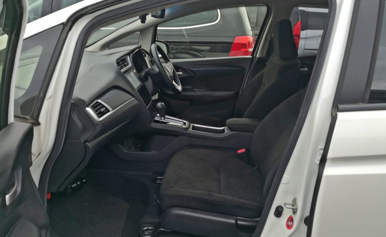 HONDA SHUTTLE G 2015