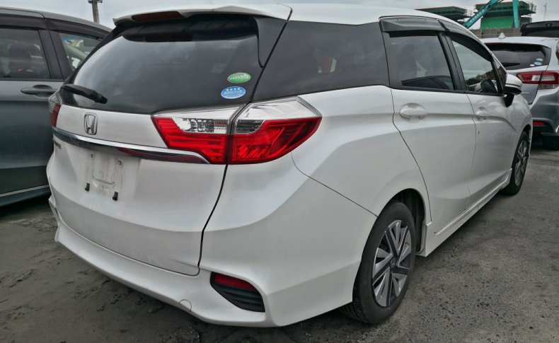HONDA SHUTTLE G 2015