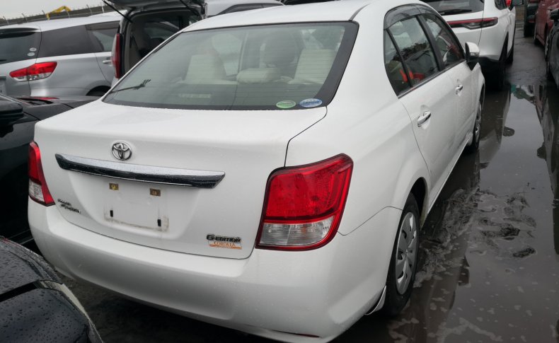 TOYOTA COROLLA AXIO 1.3X G Edition 2012