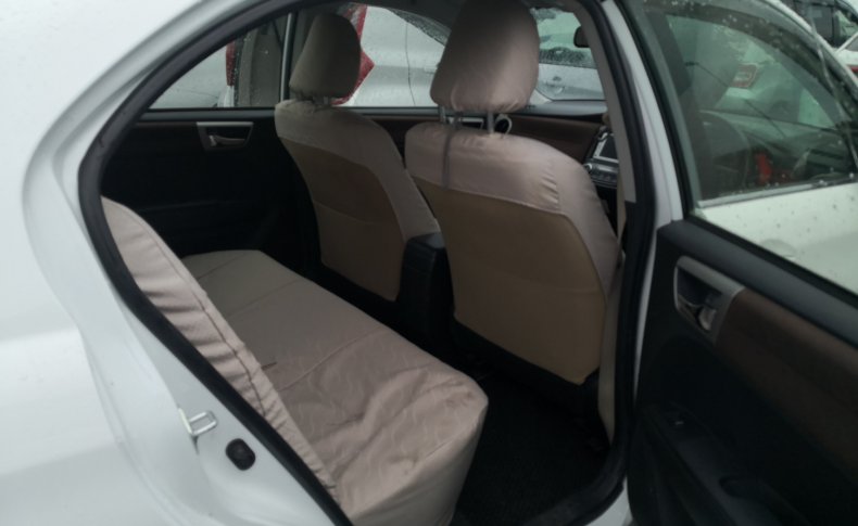 TOYOTA COROLLA AXIO 1.3X G Edition 2012