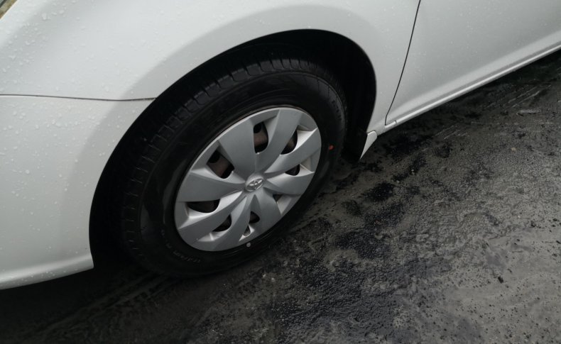 TOYOTA COROLLA AXIO 1.3X G Edition 2012