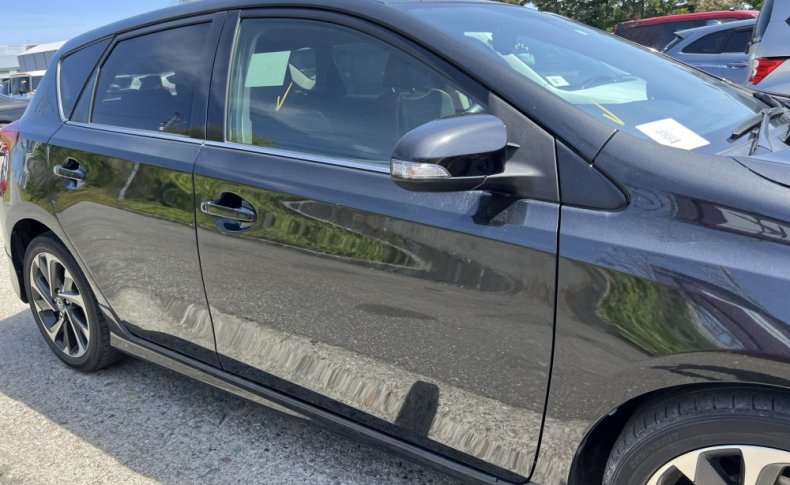 TOYOTA AURIS 120Т 2015