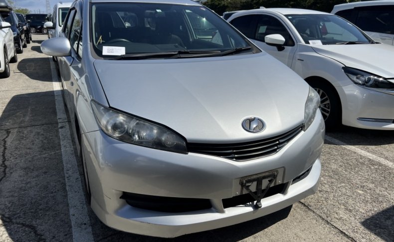 TOYOTA WISH 1.8X HID Selection 2010