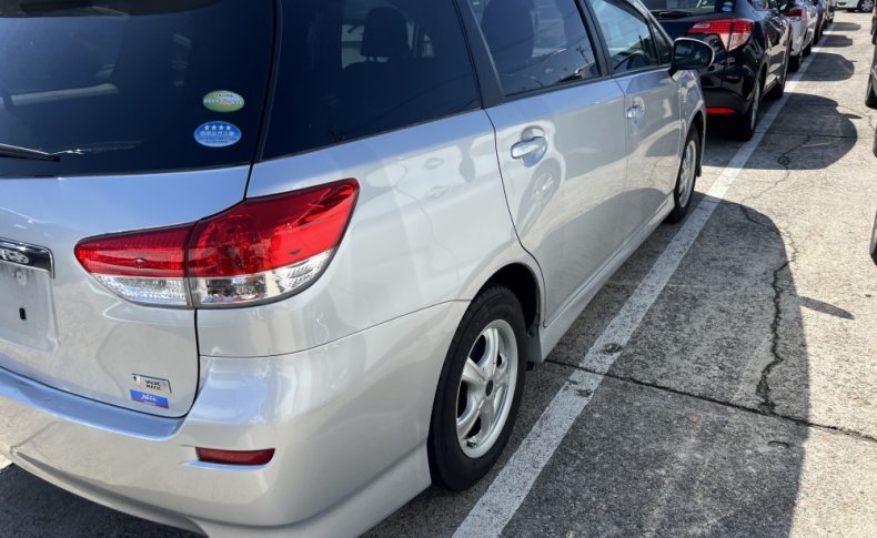 TOYOTA WISH 1.8X HID Selection 2010