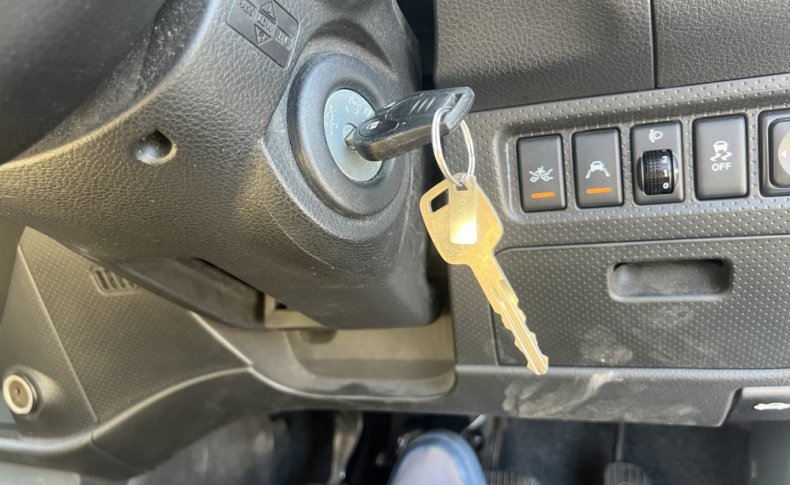 NISSAN AD VE Emergency Brake 2019
