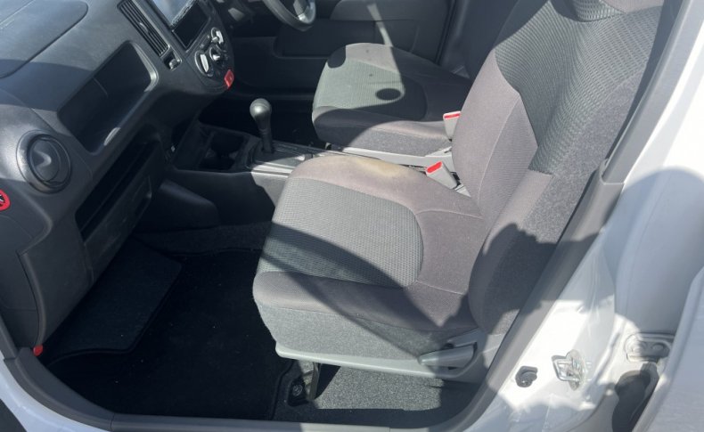 NISSAN AD VE Emergency Brake 2019