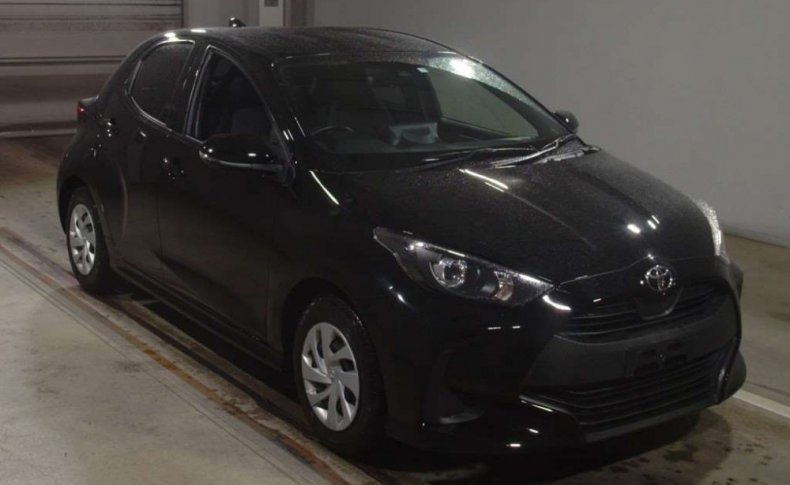 TOYOTA YARIS X 2020