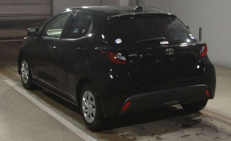 TOYOTA YARIS X 2020