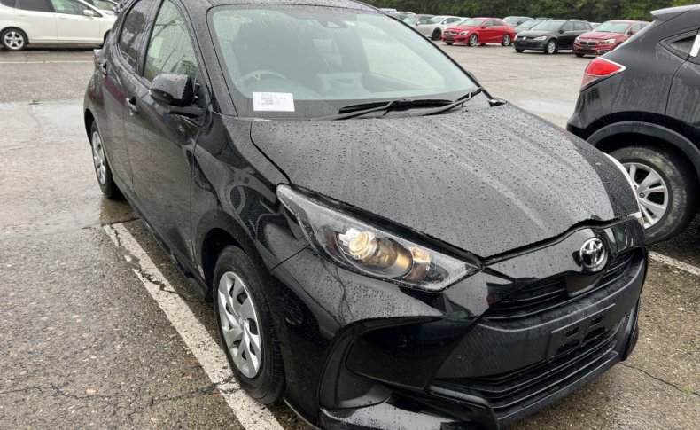 TOYOTA YARIS X 2020