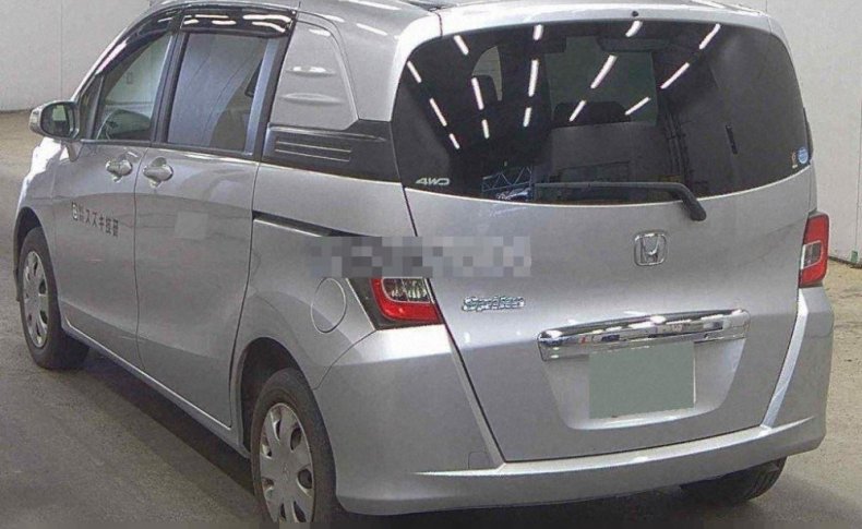 HONDA FREED SPIKE G 2016