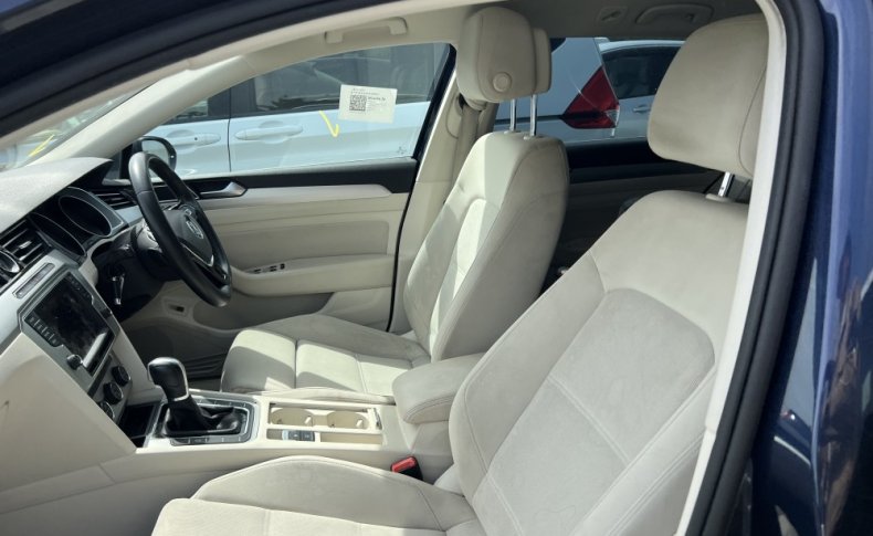 VOLKSWAGEN PASSAT VARIANT TSI COMFORT LINE 2015
