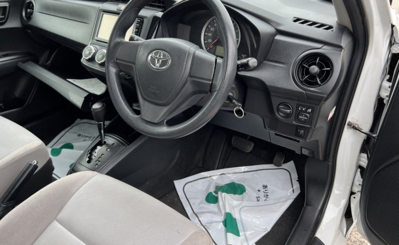 TOYOTA COROLLA AXIO 1.3X 2016