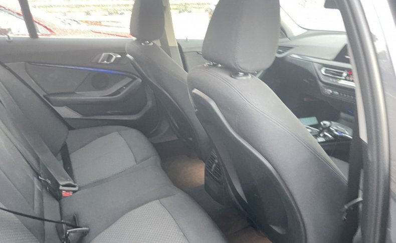 BMW 1-SERIES 118 I Play 2019