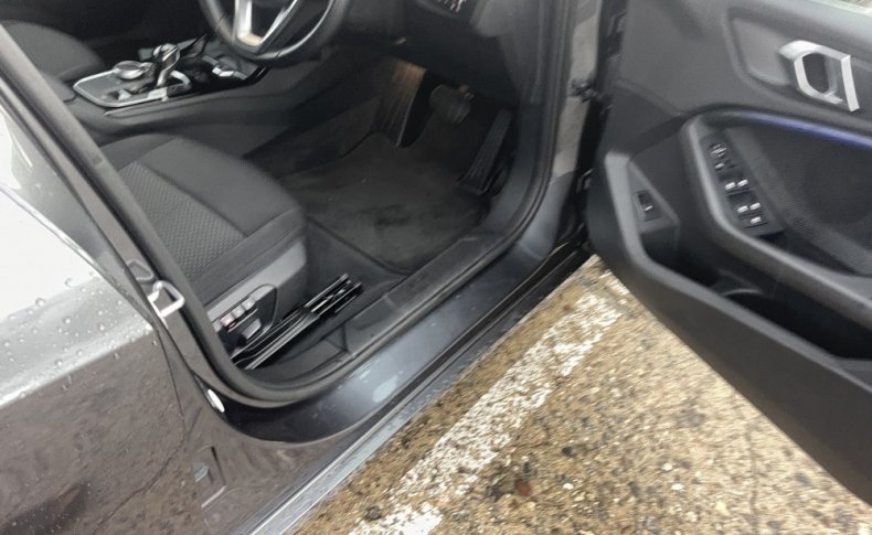 BMW 1-SERIES 118 I Play 2019
