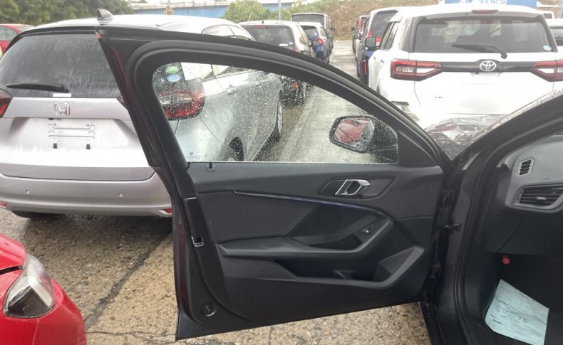BMW 1-SERIES 118 I Play 2019