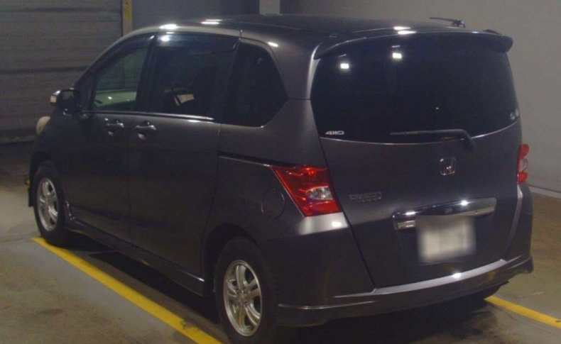 HONDA FREED G Aero L Package 4WD 2009