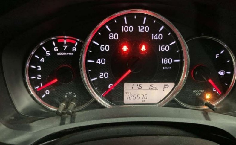 TOYOTA COROLLA FIELDER 1.5G 4WD 2016
