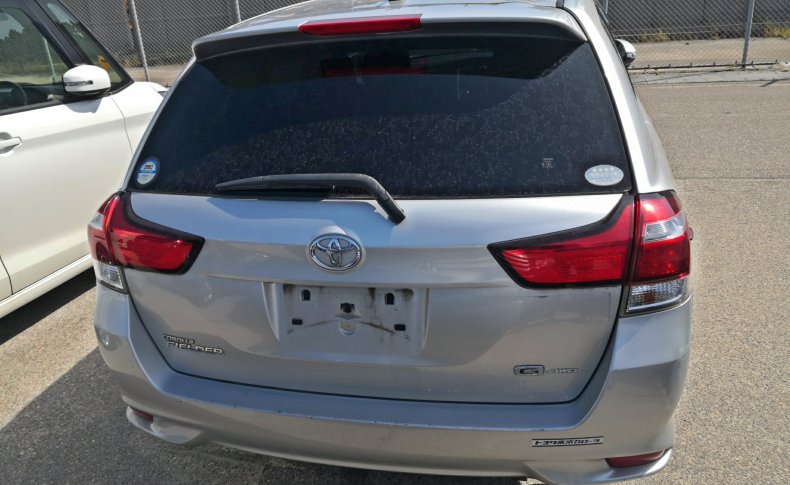 TOYOTA COROLLA FIELDER 1.5G 4WD 2016