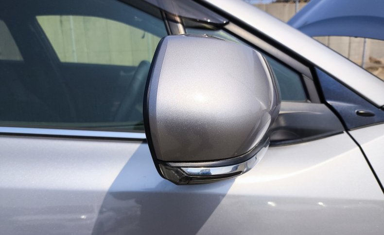 TOYOTA C-HR G-T 4WD 2016