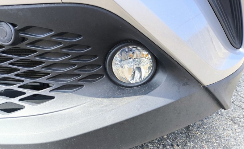 TOYOTA C-HR G-T 4WD 2016