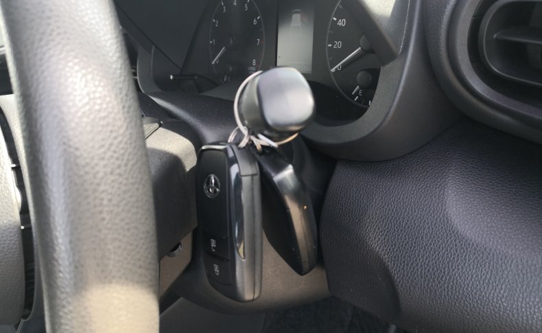 TOYOTA YARIS X 2020