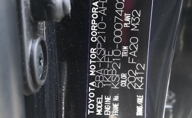TOYOTA YARIS X 2020