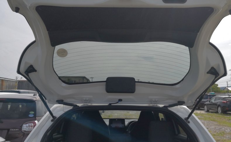 TOYOTA YARIS X 2020
