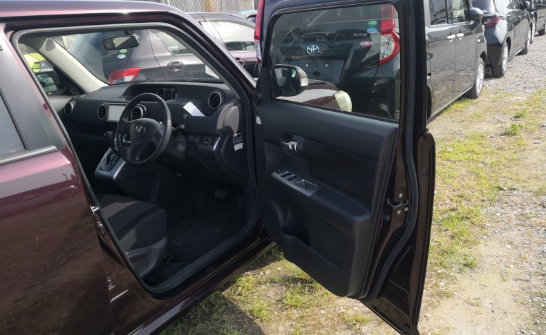 TOYOTA COROLLA RUMION 1.5 G 2011