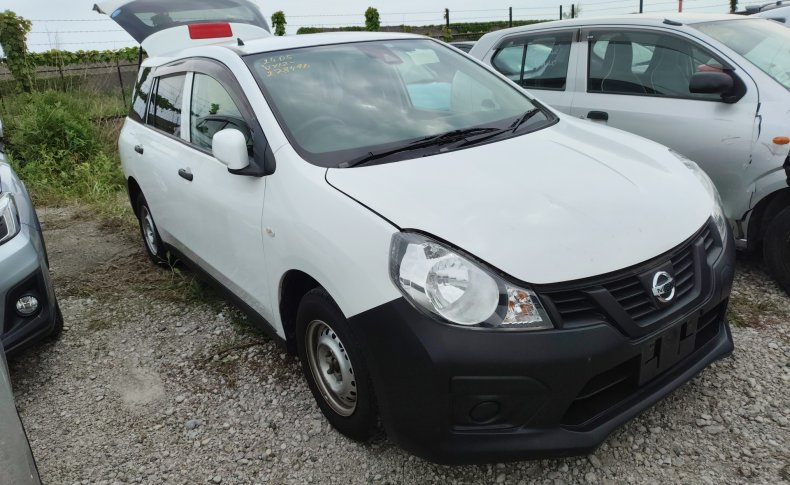 NISSAN AD VE 2019